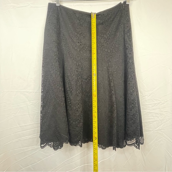 Liz Claiborne black lace skirt flowing midi size 8 - Picture 3 of 7